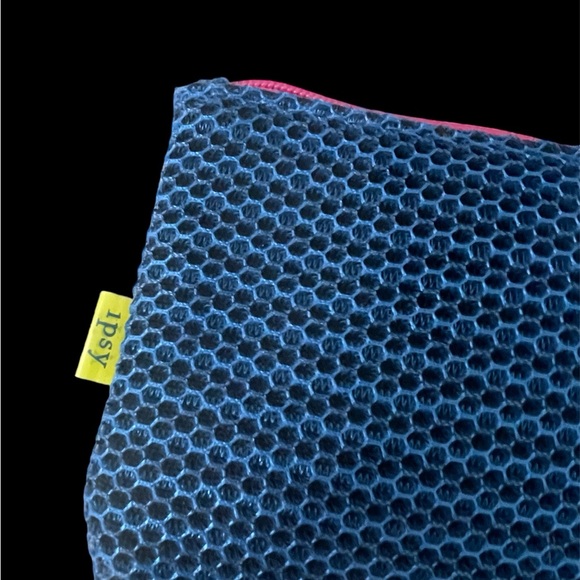 Ipsy Multi Colored Cosmetic Case * 7.25" x 5" * with pull - Picture 5 of 6